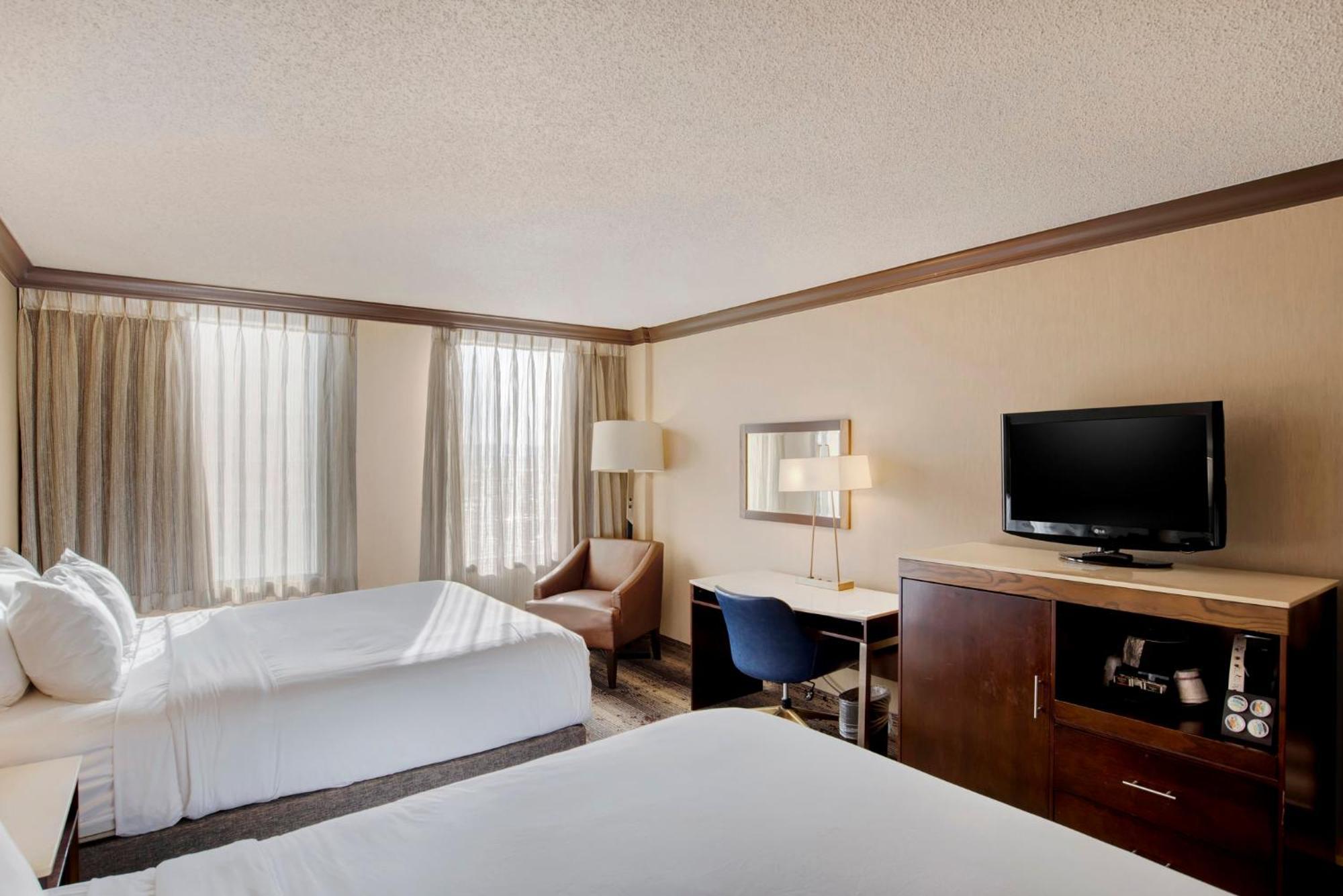 Crowne Plaza Hotel Harrisburg-Hershey By Ihg מראה חיצוני תמונה