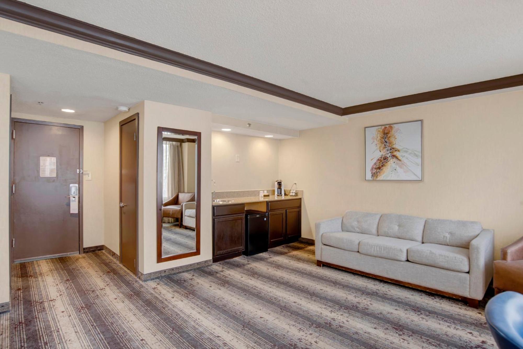 Crowne Plaza Hotel Harrisburg-Hershey By Ihg מראה חיצוני תמונה